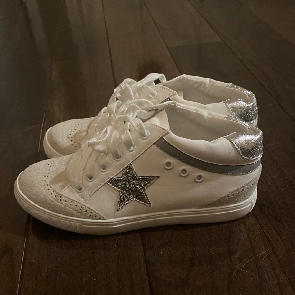 Golden Goose Dupes